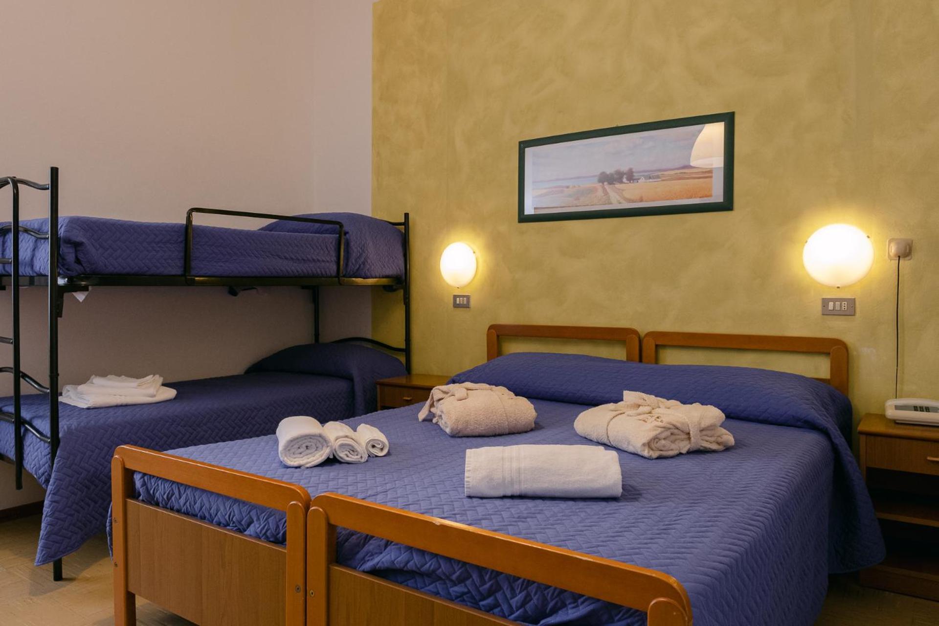 Hotel Pironi San Mauro Mare Eksteriør billede